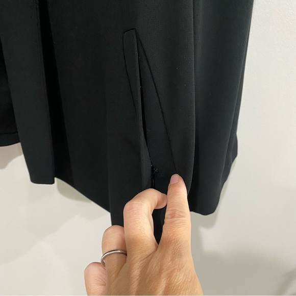 EILEEN FISHER Tropical Suiting Eco Poly Black Shaped Jacket Blazer Size Large - Picture 5 of 12